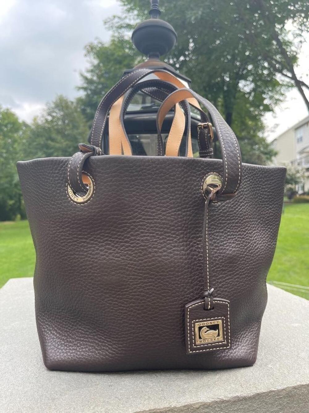 DOONEY AND BOURKE brown pebbled leather TOTE BAG (PU1200